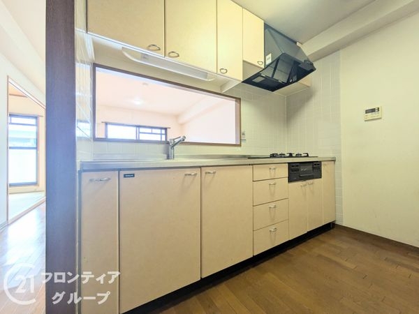 ロワイヤル芦屋西　中古マンション