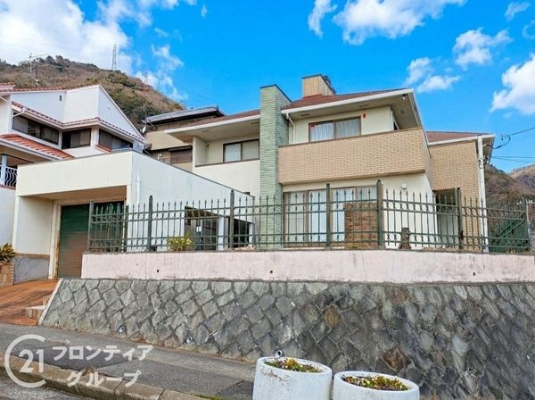 神戸市灘区篠原台　中古一戸建て