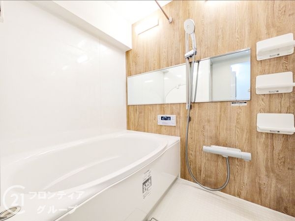 エバーグリーンポートアイランド　２号棟　中古マンション