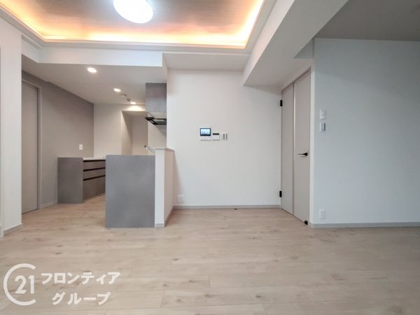 ワコーレアーバンフラッツ三宮東　中古マンション