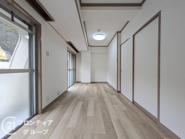 ユートピア諏訪山　中古マンション