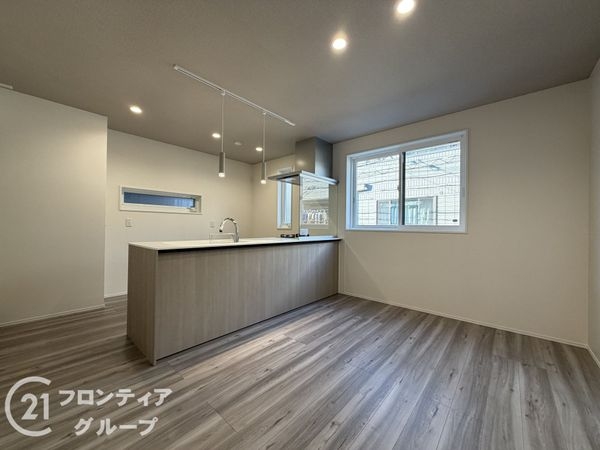 神戸市灘区下河原通４丁目　新築一戸建て