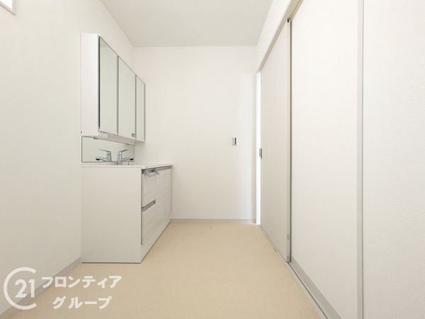 神戸市長田区松野通３丁目　新築一戸建て　4号棟