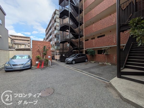 東岡本ハウス　中古マンション