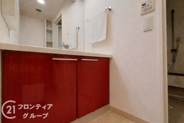ワコーレパークブルー王子公園　中古マンション