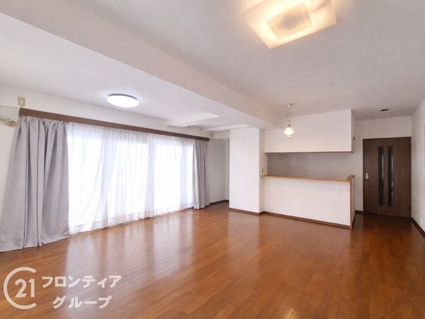 ロイヤルシャトー長者町　中古マンション