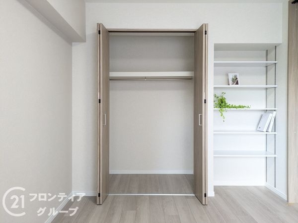 ＲＩＣイーストコート８番街１番館　中古マンション