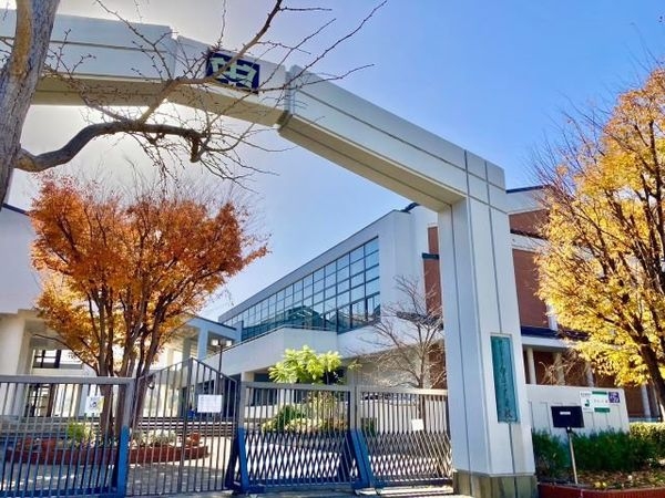 ＲＩＣイーストコート８番街１番館　中古マンション(神戸市立向洋中学校)