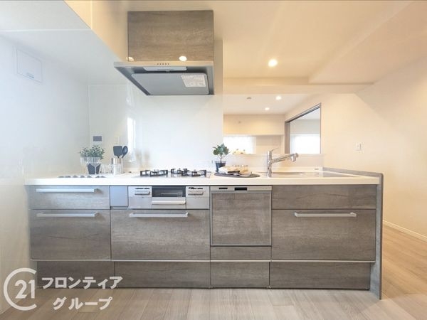 ＲＩＣイーストコート８番街１番館　中古マンション
