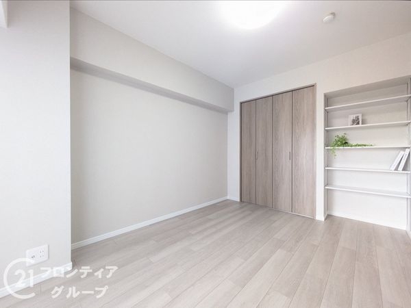 ＲＩＣイーストコート８番街１番館　中古マンション