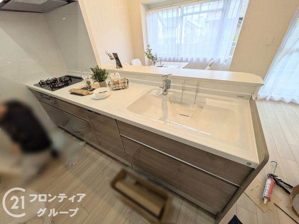 ＲＩＣウエストコート５番街２番館　中古マンション
