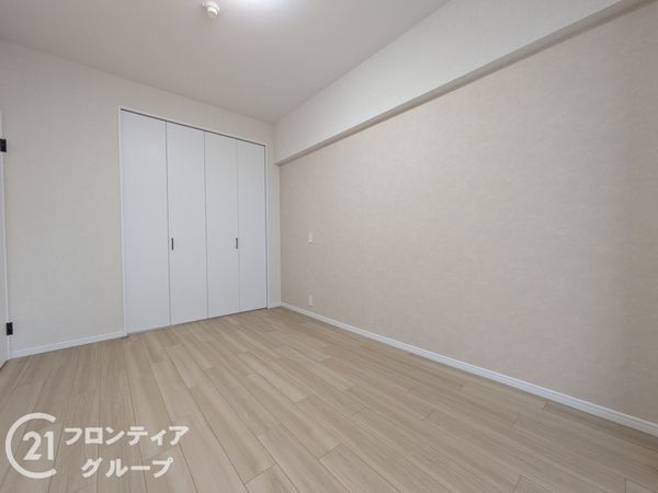 ＲＩＣウエストコート５番街２番館　中古マンション
