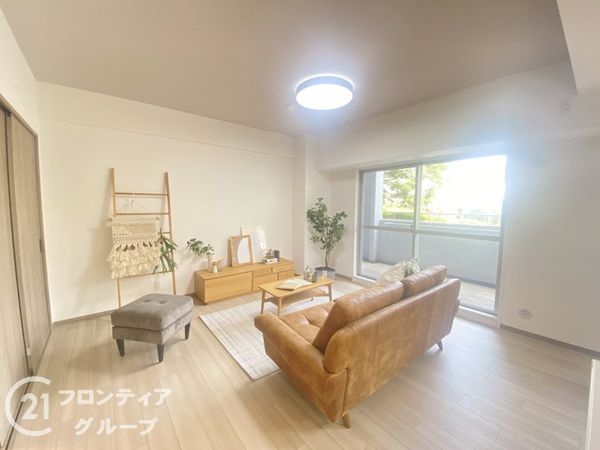 ＲＩＣイーストコート四番街　５号棟　中古マンション