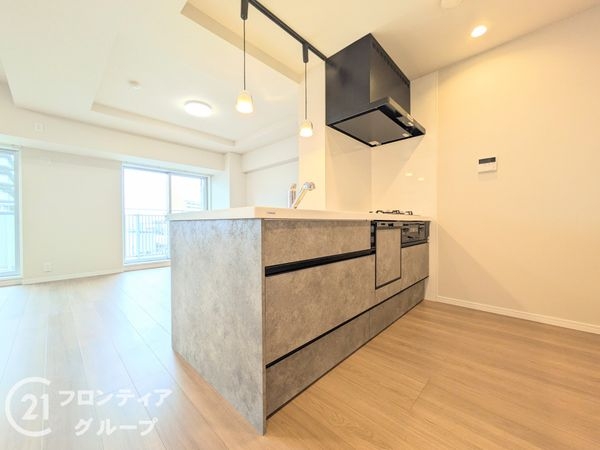 ローレルハイツ神戸１号棟　中古マンション