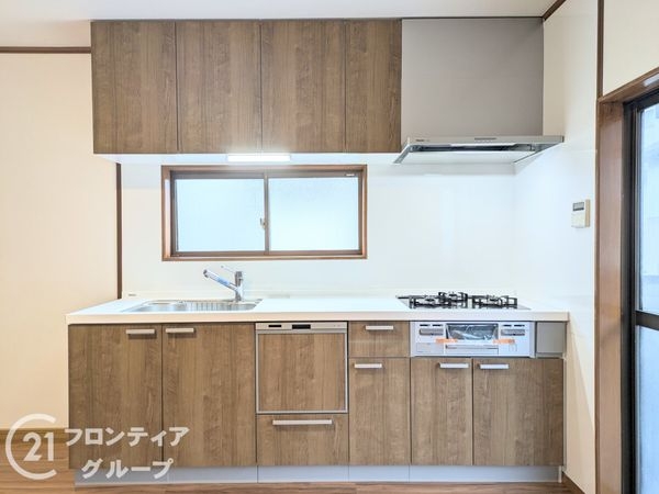 神戸市東灘区深江本町４丁目の中古一戸建て
