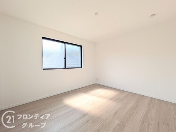 神戸市中央区熊内町２丁目　新築一戸建て　全１区画