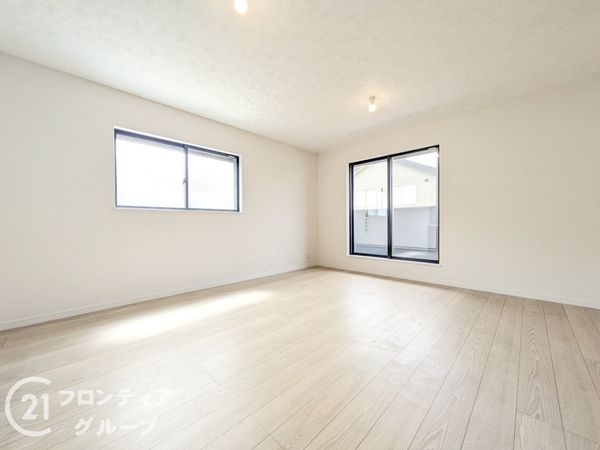 神戸市長田区神楽町３丁目　新築一戸建て　B号棟