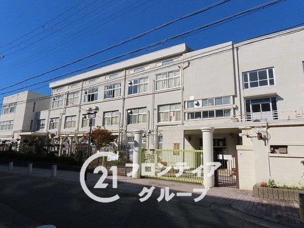 湊川パークハイツ　中古マンション(神戸市立湊川中学校)