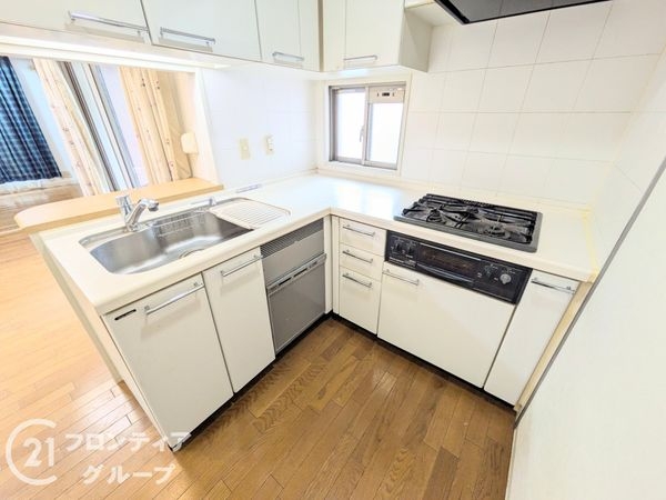 ワコーレアルフェス西岡本　中古マンション