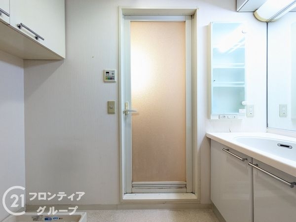 ワコーレアルフェス西岡本　中古マンション