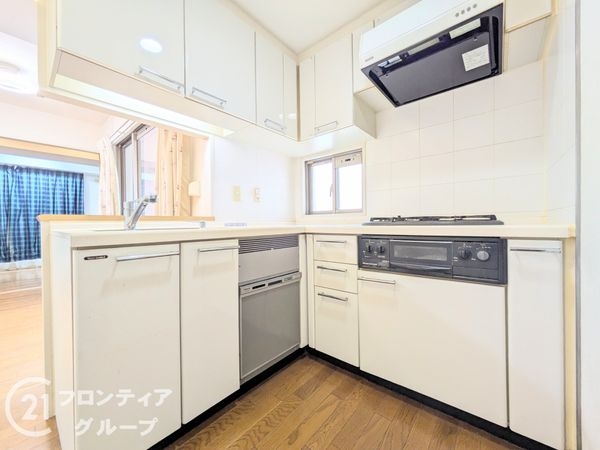 ワコーレアルフェス西岡本　中古マンション