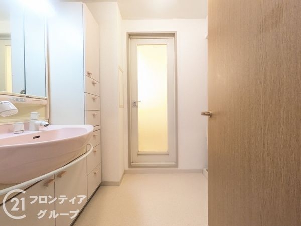 KAVC・コルポラレアルス　中古マンション