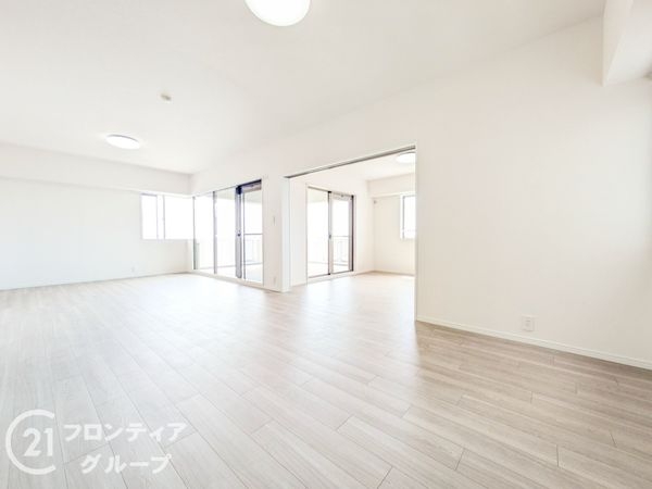 ＲＩＣイーストコート五番街壱四壱号棟　中古マンション
