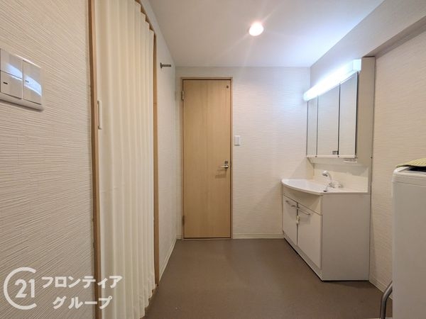 熊内スカイハイツ　中古マンション