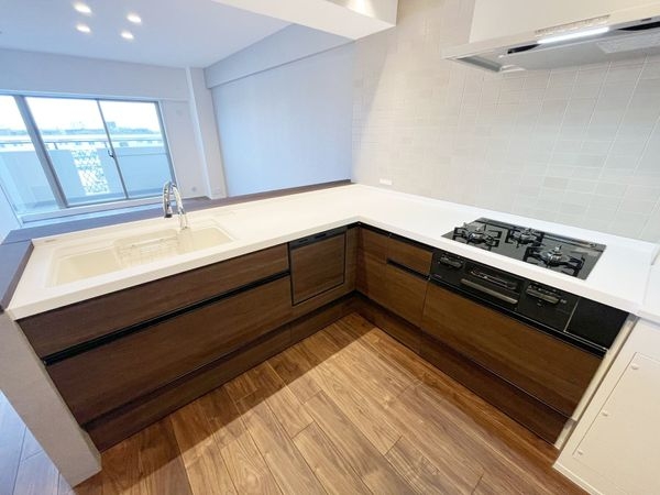 パーク・ハイム芦屋翠ヶ丘弐〇番地　Ｂ棟　中古マンション