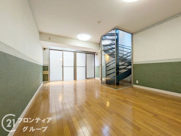 ファミール芦屋ガーデンスクエア１番館　中古マンション