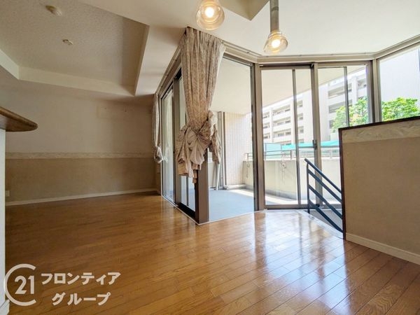 ファミール芦屋ガーデンスクエア１番館　中古マンション