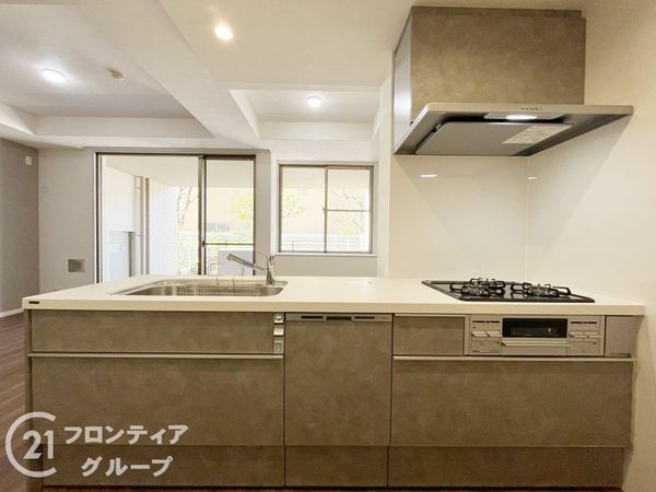 ファミール芦屋ガーデンスクエア４番館　中古マンション