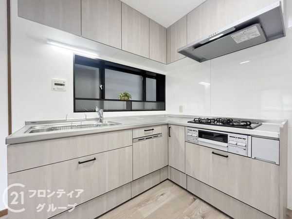 芦屋市朝日ケ丘町の中古一戸建て