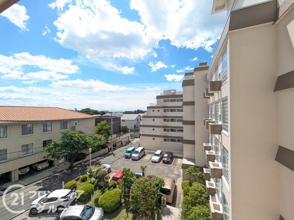 芦屋ロイヤルハイツ　中古マンション