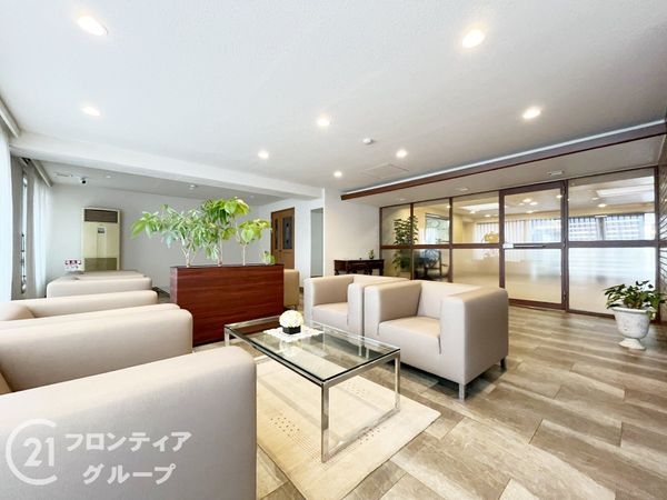 芦屋ロイヤルハイツ　中古マンション