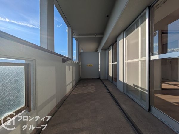 ＲＩＣウエストコート４番街５２４号棟　中古マンション