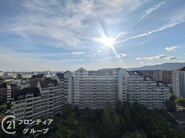 ＲＩＣウエストコート４番街５２４号棟　中古マンション