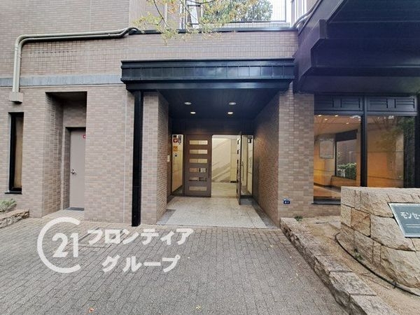 モンセーヌ住吉川公園１番館　中古マンション