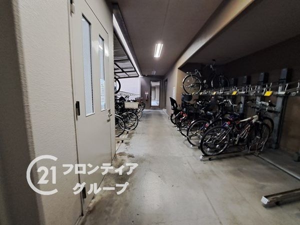 モンセーヌ住吉川公園１番館　中古マンション