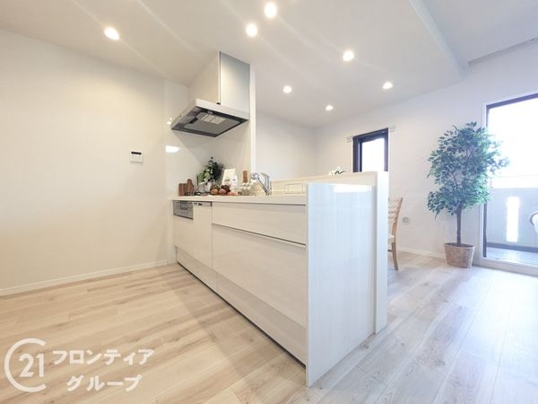 モンセーヌ住吉川公園１番館　中古マンション