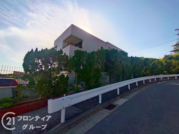 パレロワイヤル岡本　中古マンション