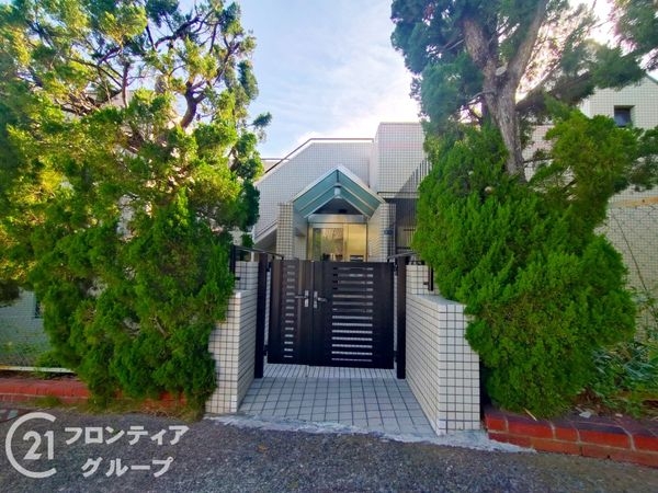 パレロワイヤル岡本　中古マンション