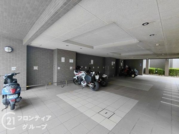 コスモシティ住吉川公園A棟　中古マンション
