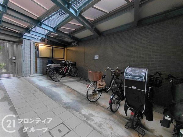 コスモシティ住吉川公園A棟　中古マンション