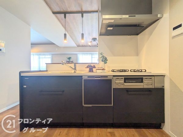 ＫＡＶＣ・コルポラレアルス　中古マンション