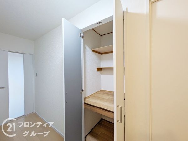 熊内スカイハイツ 中古マンション(収納)