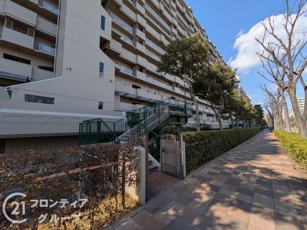 エバーグリーンポートアイランド２号棟　中古マンション