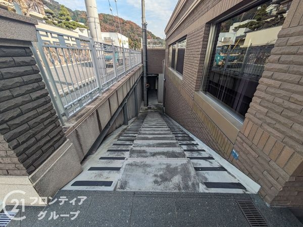 ザ・岡本プレミアム　中古マンション