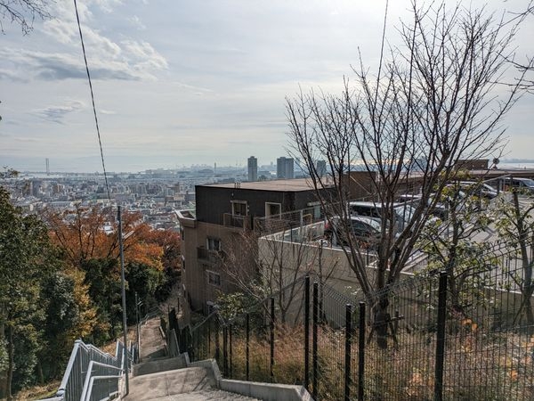 ザ・岡本プレミアム　中古マンション