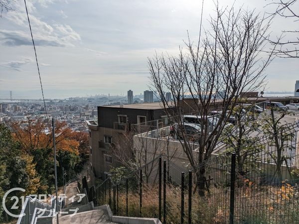 ザ・岡本プレミアム　中古マンション